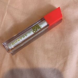 Discontinued LUCKY CHARM X MORPHE gloss ✨